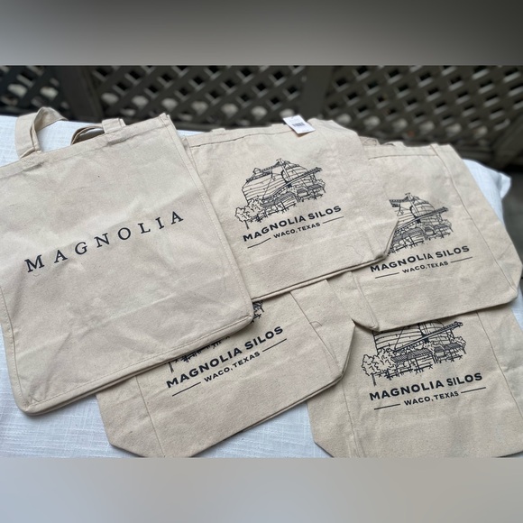 5 Magnolia Silos beige canvas totes - Picture 1 of 5